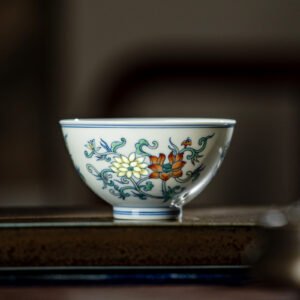 Doucai Twin Lotus Chicken Heart Cup