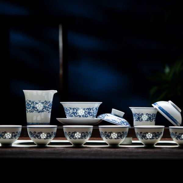 2-场景图 10-Piece Hand-Painted Treasure Lotus Tea Set