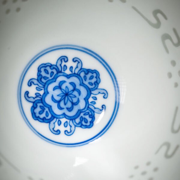 5-细节图 Falling Petals and Flowing Water Bamboo Hat Cup (Wood-Fired Kiln Firing)