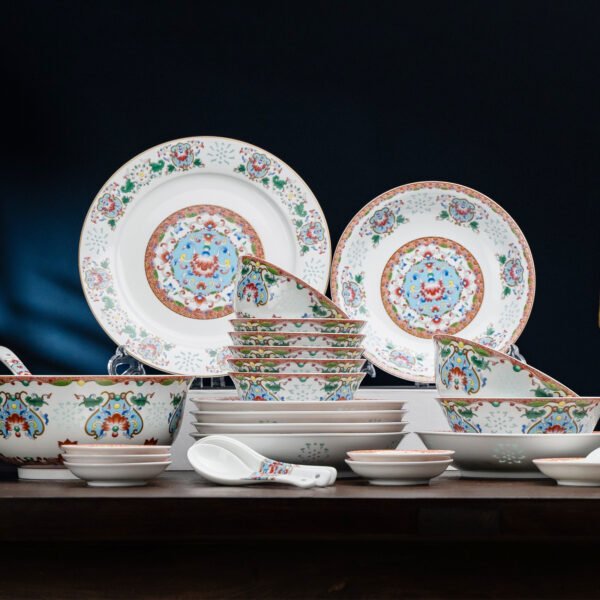 主图1 Golden Quality Treasure Lotus Tableware