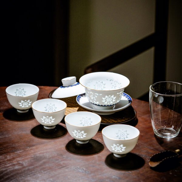 主图1 10-Piece Good Fortune Lotus Tea Set