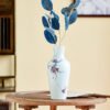 场景图2 Hand-Painted Underglaze Polychrome Plum Viewing Vase