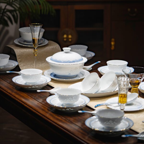 场景图4 Sky Blue Tableware