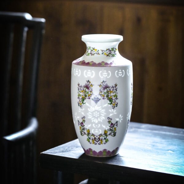 Bat and Peach Exquisite Vase