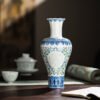 场景图4 Flower and Butterfly Brocade Vase