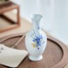 场景图4 Hand-Painted Early Summer Vase