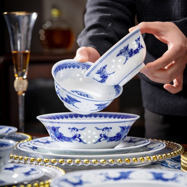 场景图5 Peacock Tableware