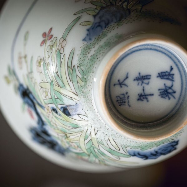 The Twelve Flower God Cup during the Kangxi reign of the Qing Dynasty（Imitation Antique）