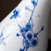 细节图7 Hand-Painted Magpie on Plum Branch Vase