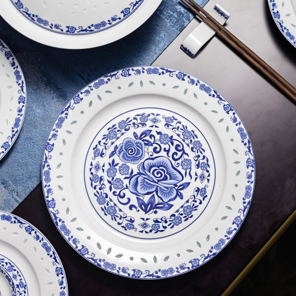 细节图8 Plum and Cherry Blossom Tableware